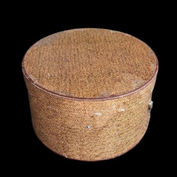 Vintage Brown Oval Tweed Hat Box - Picture 2 of 7